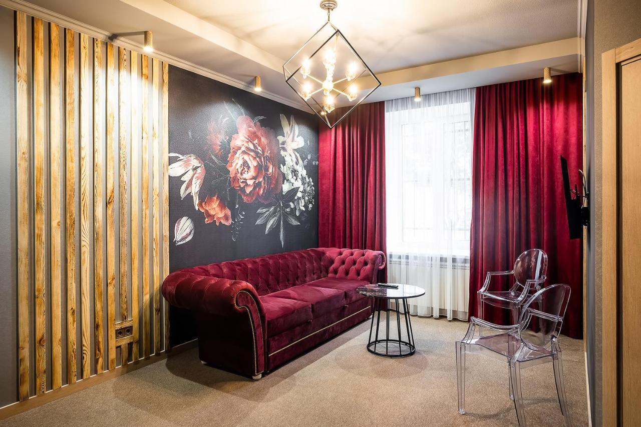 Rich Boutique-Hotel Vinnytsia Exterior photo